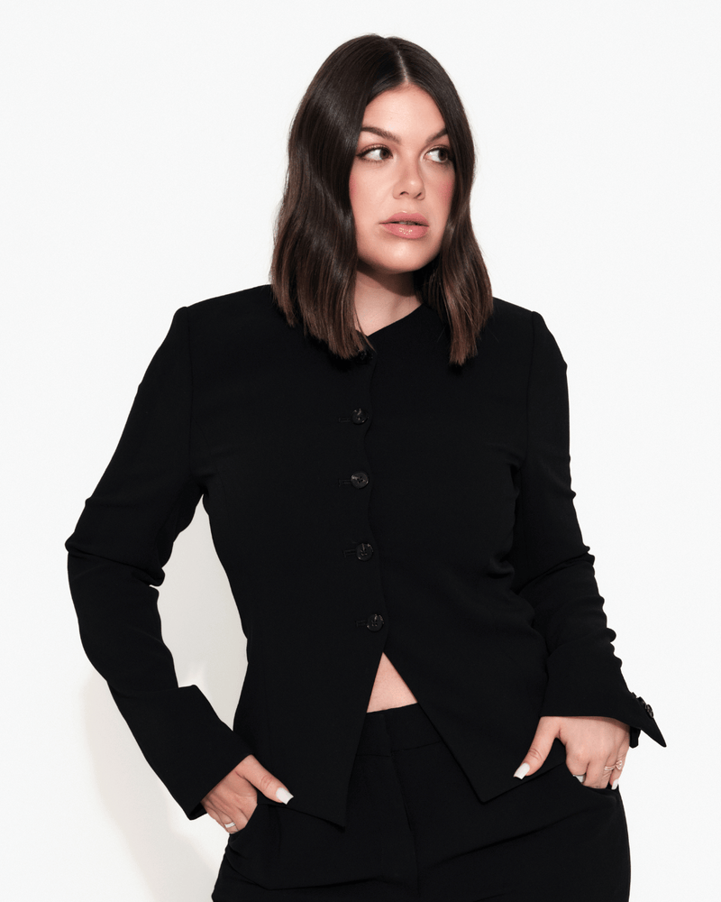 Un des employés du salon